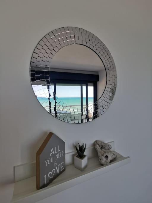 Appartamento Sul Mare テルモリ エクステリア 写真